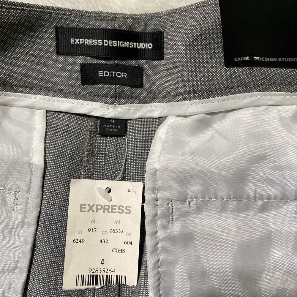 Express Editor Shorts - Picture 7 of 8